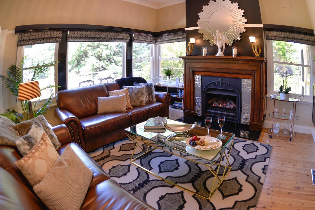 Mountain Whispers Chatelaine Valley Villa Katoomba Exterior photo